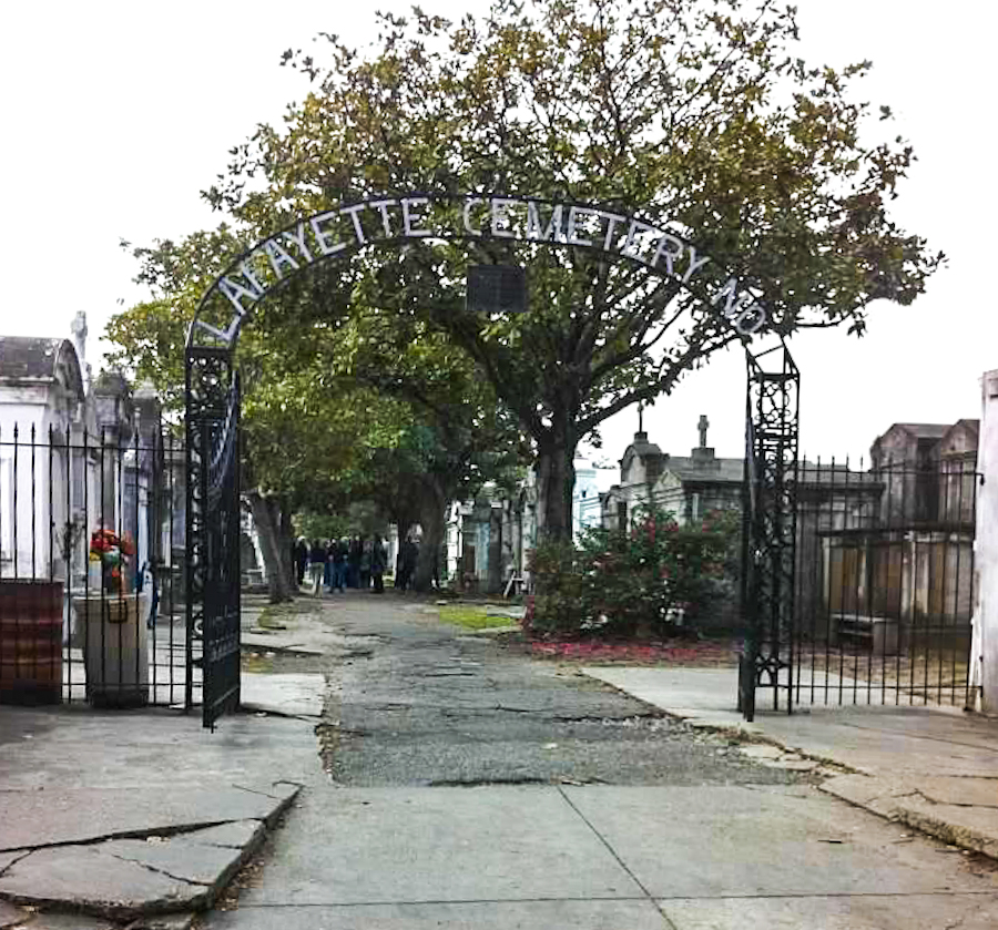 lafayette cemetery - new orleans itinerary