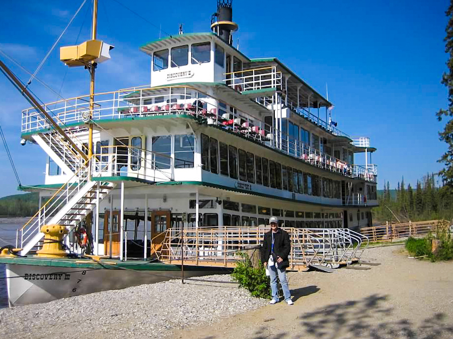 On the Riverboat Discovery you will sail down the Chena River in Fairbanks, Alaska. Find out more about all the cool and interesting things you'll see on this tour.