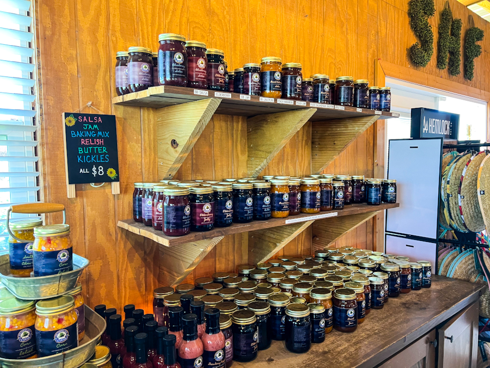 Don't forget to make a stop at the Southern Hill Farms General Store after your full day of vegetable picking and picking blueberry. Here there are so many local and farm to table items for purchase.