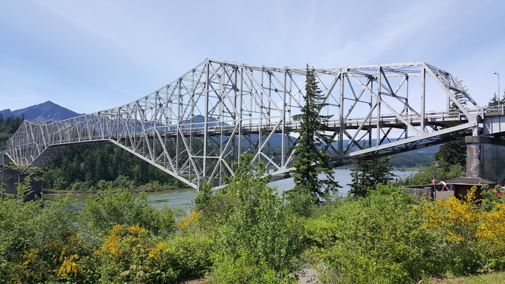 Bridge of the Gods is a toll bridge from the 1920s that connects Oregon to Washington.