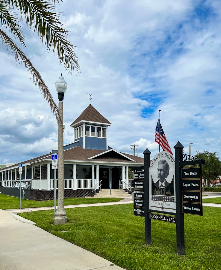 Henry's Depot in Sanford Florida
